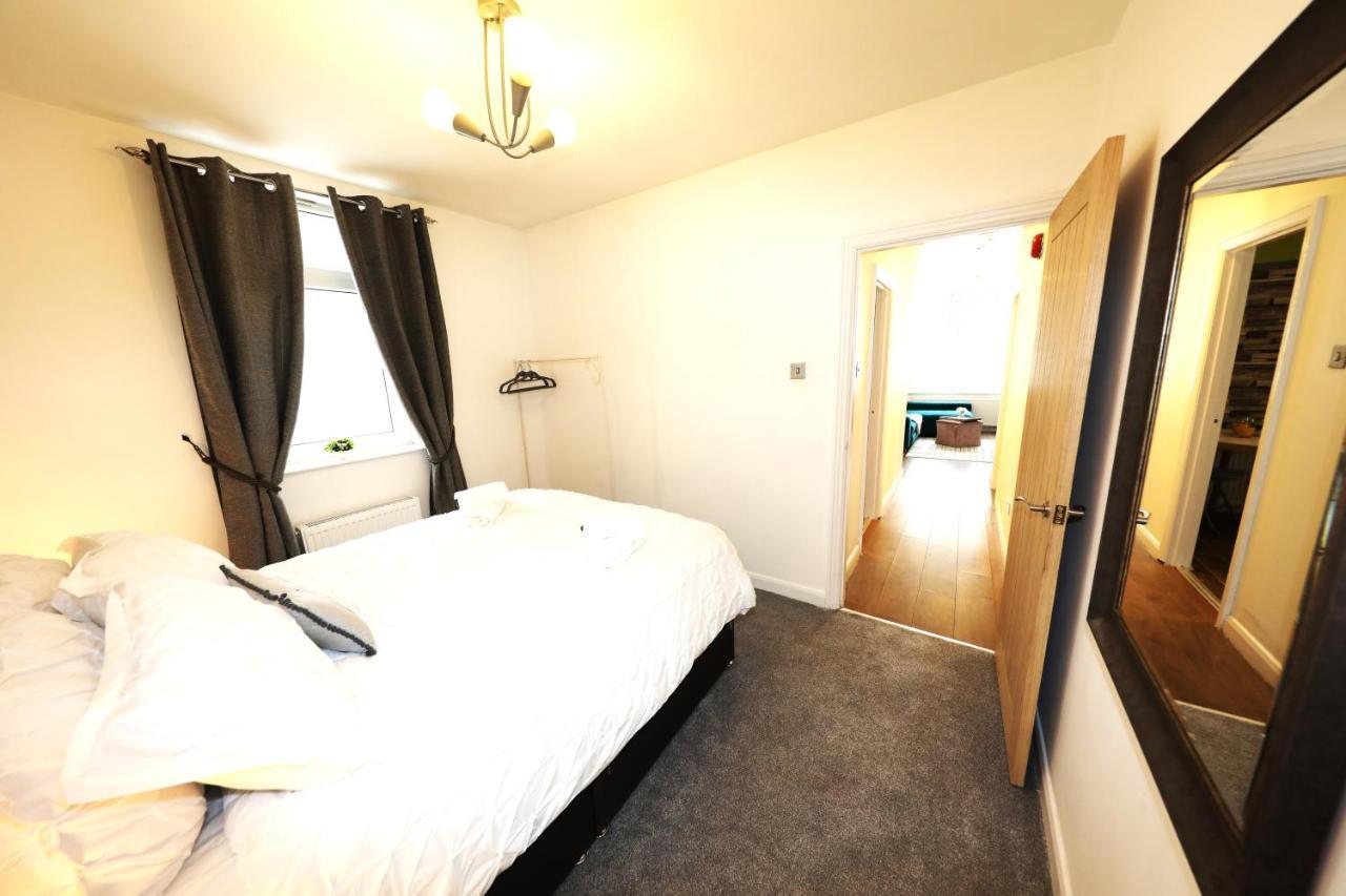 Amprenta Apartment - Gorgeous Interior Designed 1 Bedroom Home Bournemouth Ngoại thất bức ảnh